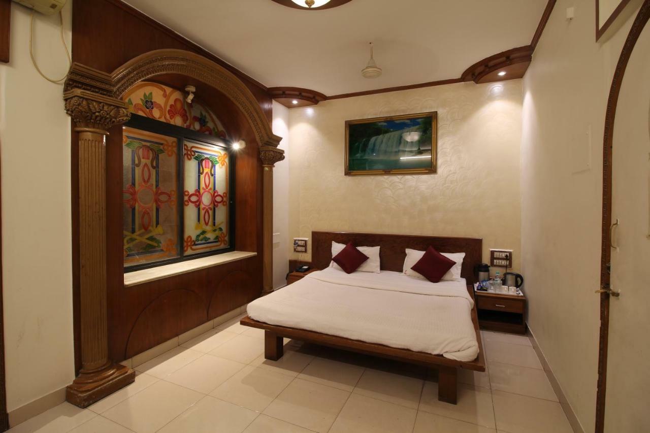 Hotel Shivam Pune Exterior foto